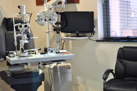 Oftalmo Saúde - Clínica oftalmológica - Consultas, exames especializados, procedimentos a laser, cirurgia de catarata e refrativa